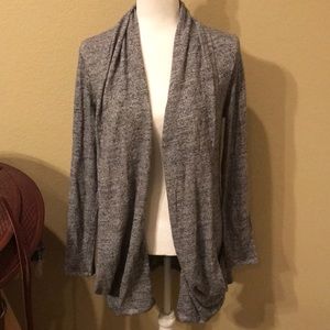 🇦🇺 LN UGG Australia brand women’s cardigan sweater